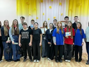 Турнир знатоков права «Сильное звено» прошел в Центральной библиотеке